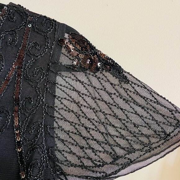 The PrettyGuide Women's Tiered Long Fringed Flapper Dress with Sleeves (size S) - Picture 4 of 8